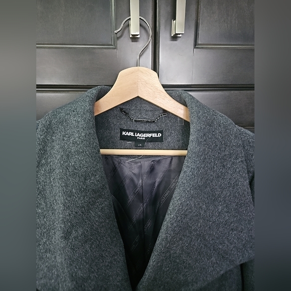 Karl Largerfeld Coat - Picture 14 of 14
